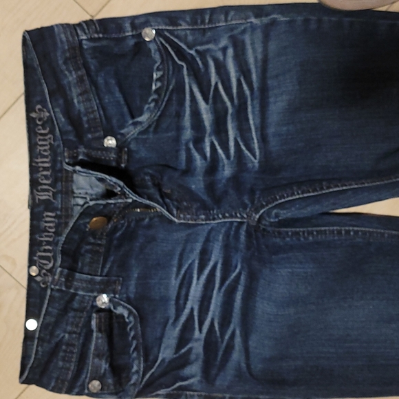 Urban Heritage Jeans size 3, dark blue with wear accents. - Picture 2 of 4